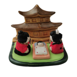 MINI CRECHE DU MONDE CERAMIQUE JAPON 8X7CM L