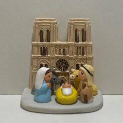 MINI CRECHE DU MONDE CERAMIQUE NOTRE DAME DE PARIS 8X7CM