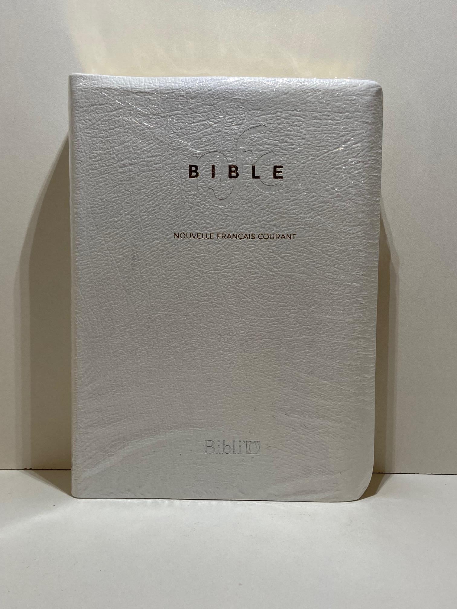 BIBLE FRANCAIS COURANT BLANCHE TRANCHE DOREE AVEC DC MARIAGE SB1134 ...