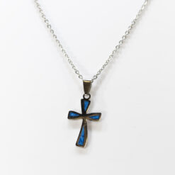 CROIX PENDENTIF ACIER BLEU SUR CHAINE NS027B