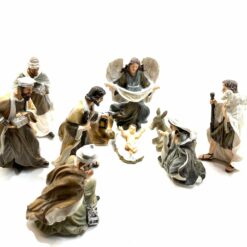 CRECHE COMPLETE RESINE 11 PERSONNAGES 14,5CM