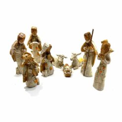 CRECHE COMPLETE RESINE 9 SUJETS 9,5CM